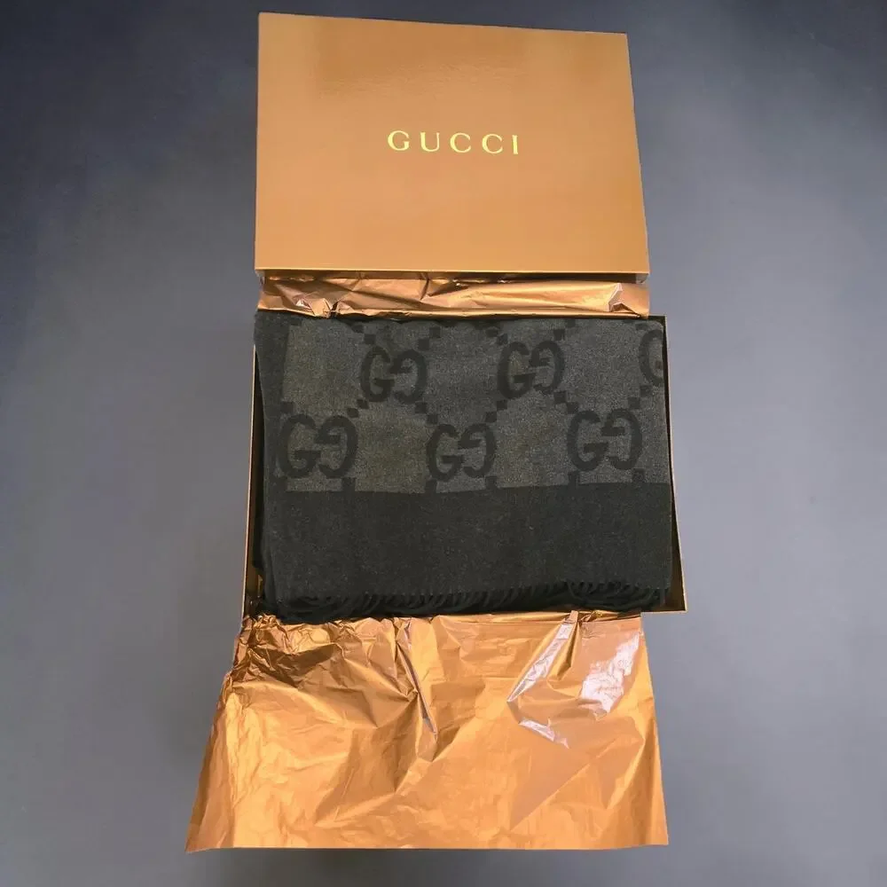 Gucci GG Monogram Throw Blanket Wool Cashmere Black Gray Italy 72x58 Box